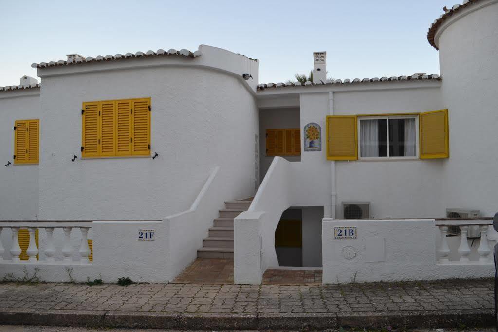 Waterside Village Apartments Luz エクステリア 写真